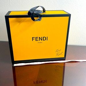 Fendi gift box love Karl